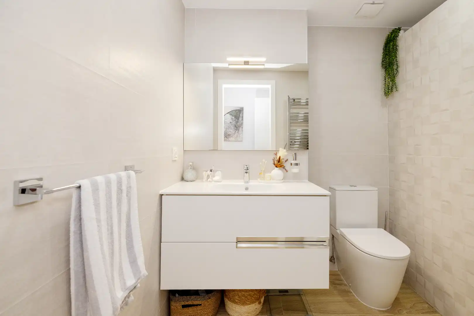 Bathroom of Flat for sale in Málaga  with Air Conditioner, Heating and Terrace