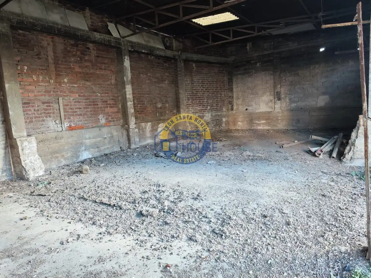 Industrial land for sale in León Capital 
