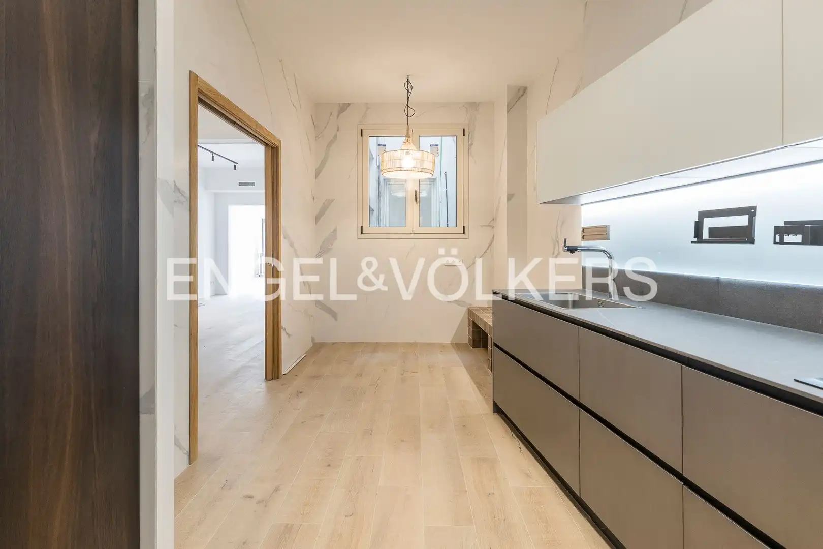 Cocina de Piso de alquiler en Barcelona con Aire acondicionado, Calefacción y Parquet