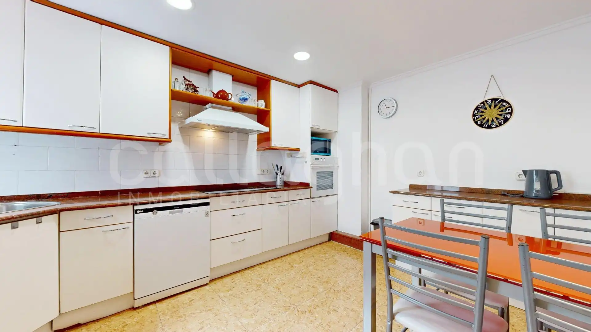 Wohnung zur Miete in Calle CISCAR, Gran Via