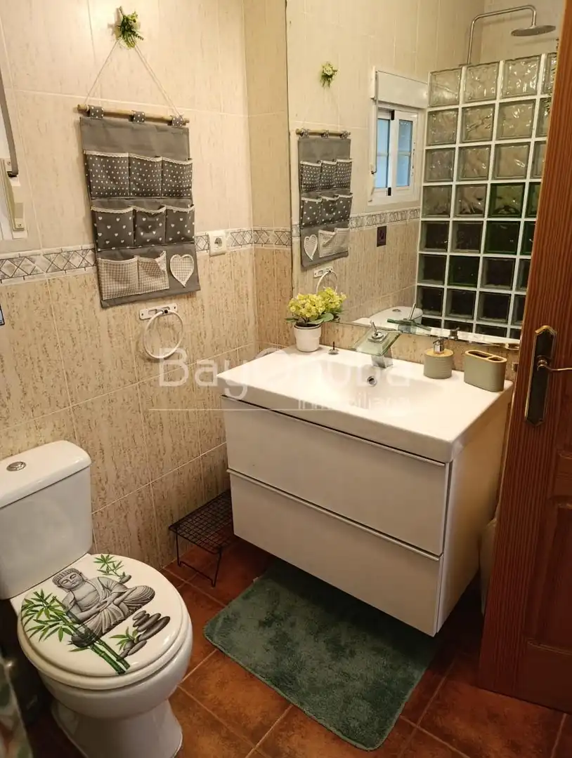 Badezimmer von Residential zum Verkauf in Aljaraque