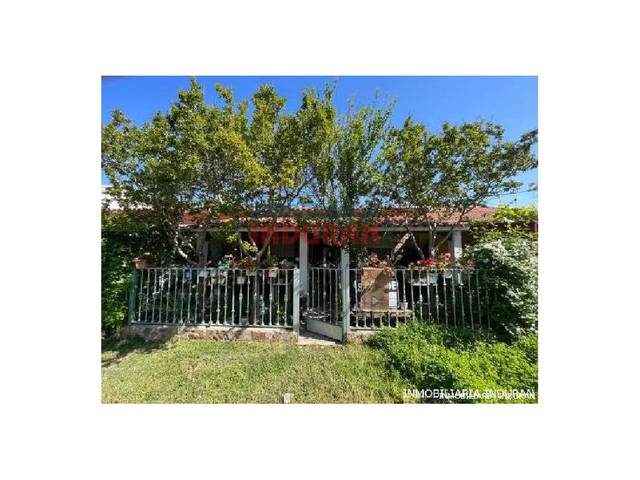 Finca rústica en Venta en Rosalejo