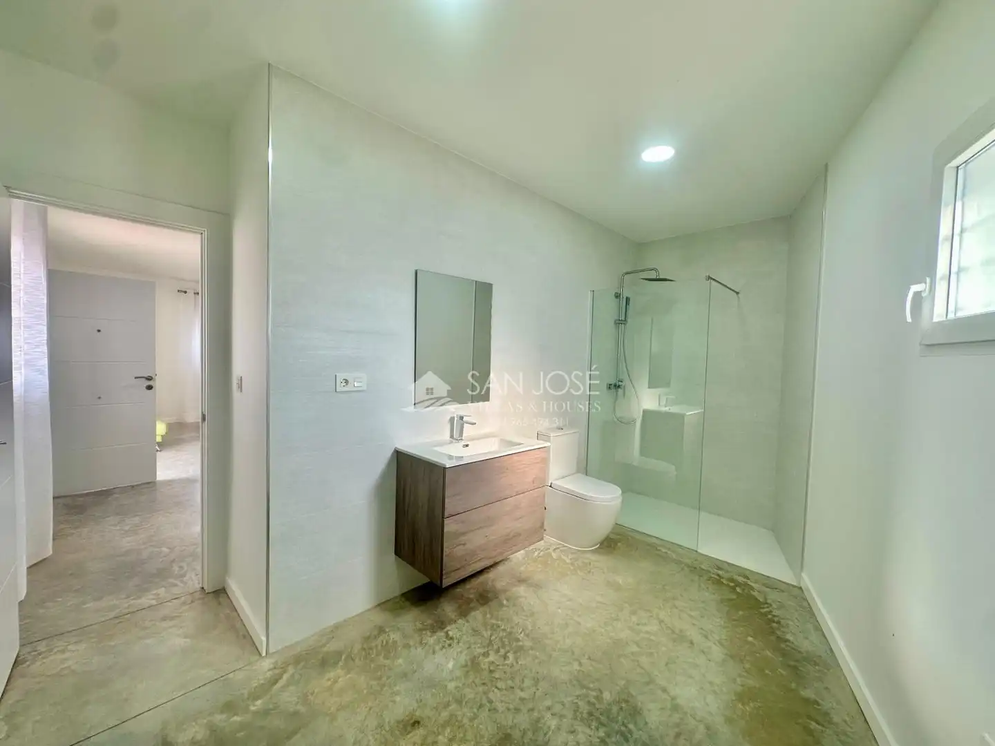 Baño de Casa o chalet de alquiler en Aspe con Aire acondicionado, Calefacción y Terraza