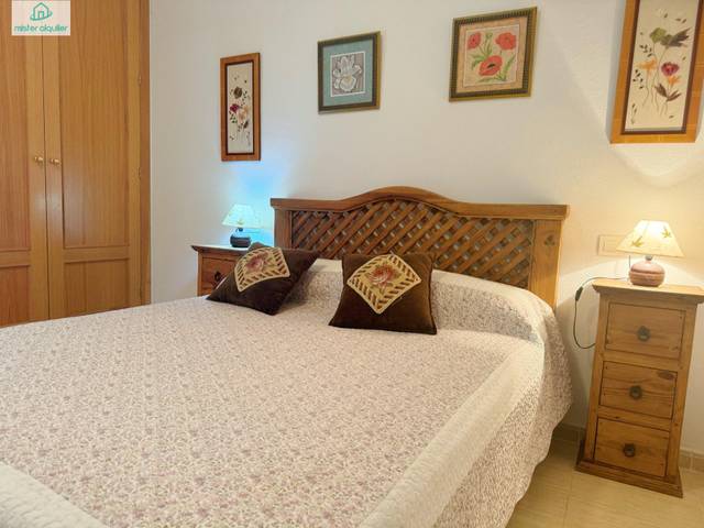 Apartamento en Alquiler en  CARRER LA MAR, 12 en Campello Playa