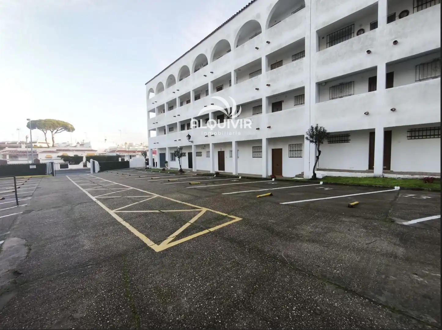 Parking de Piso en venta en Almonte con Aire acondicionado, Piscina y Amueblado