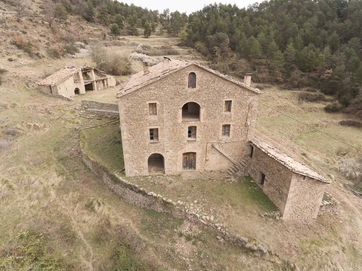 Vista exterior de Finca rústica en venda en Castell de l'Areny