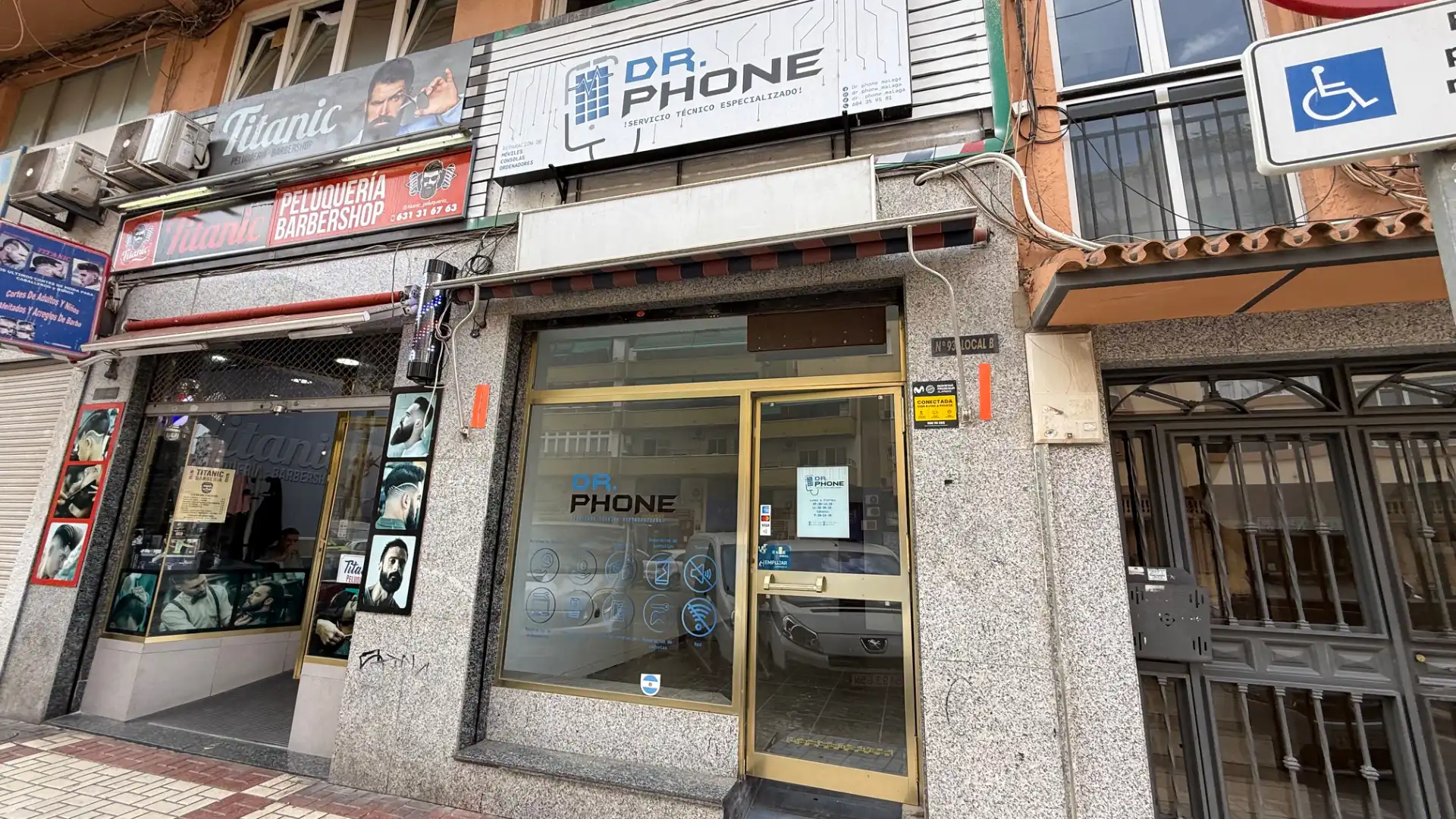Local de alquiler en Calle Héroe de Sostoa, 93, Parque Ayala - Jardín de la Abadía - Huelín