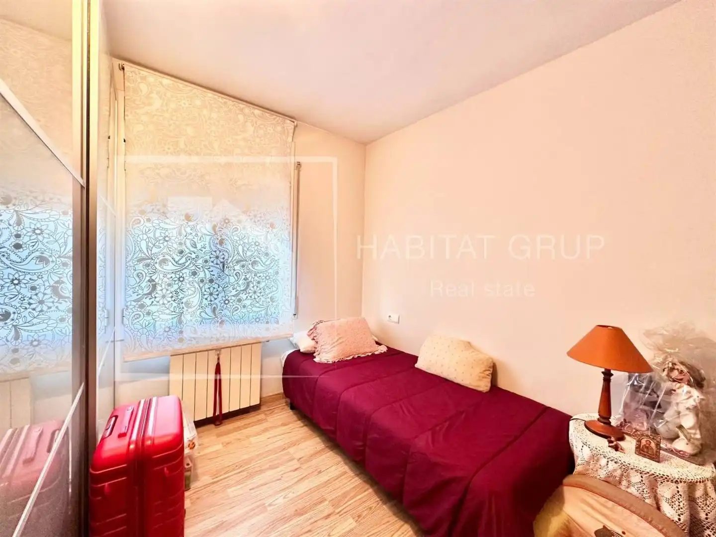 Habitación de Casa o chalet en venta en Girona