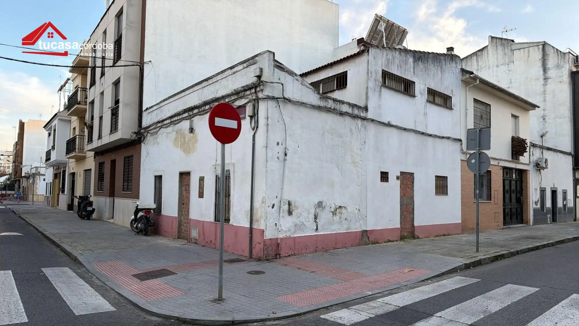 Vista exterior de Residencial en venta en Córdoba
