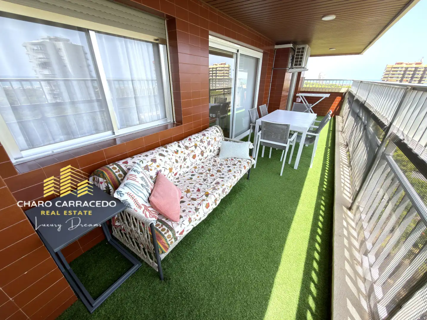 Terrassa de Pis de lloguer en Valencia amb Aire condicionat, Jardí privat i Terrassa