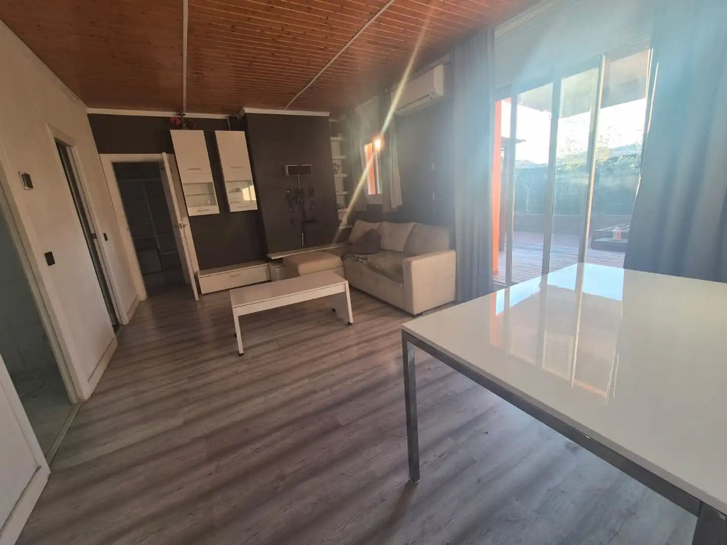 Sala de estar de Ático en venta en Santa Coloma de Gramenet con Aire acondicionado, Parquet y Terraza