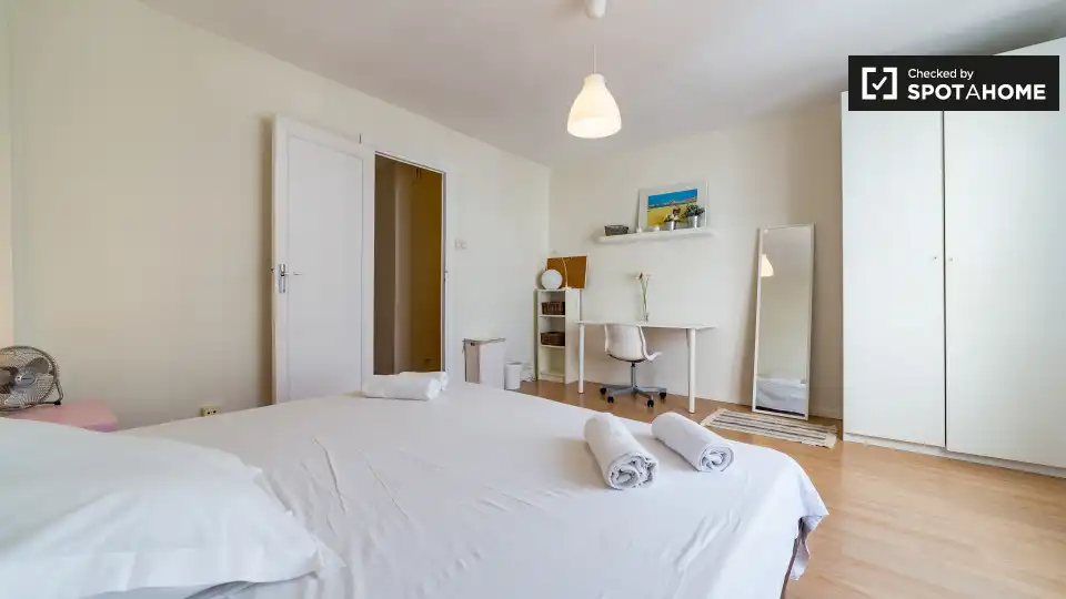 Room in Valencia, Valencia