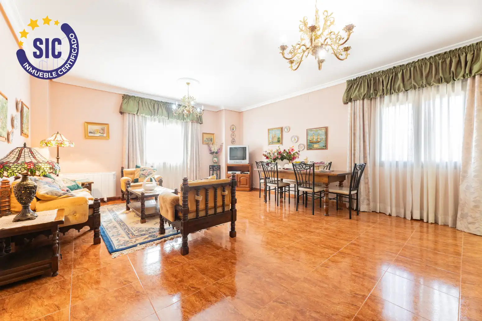Sala de estar de Casa o chalet en venta en Hontecillas con Calefacción, Terraza y Amueblado