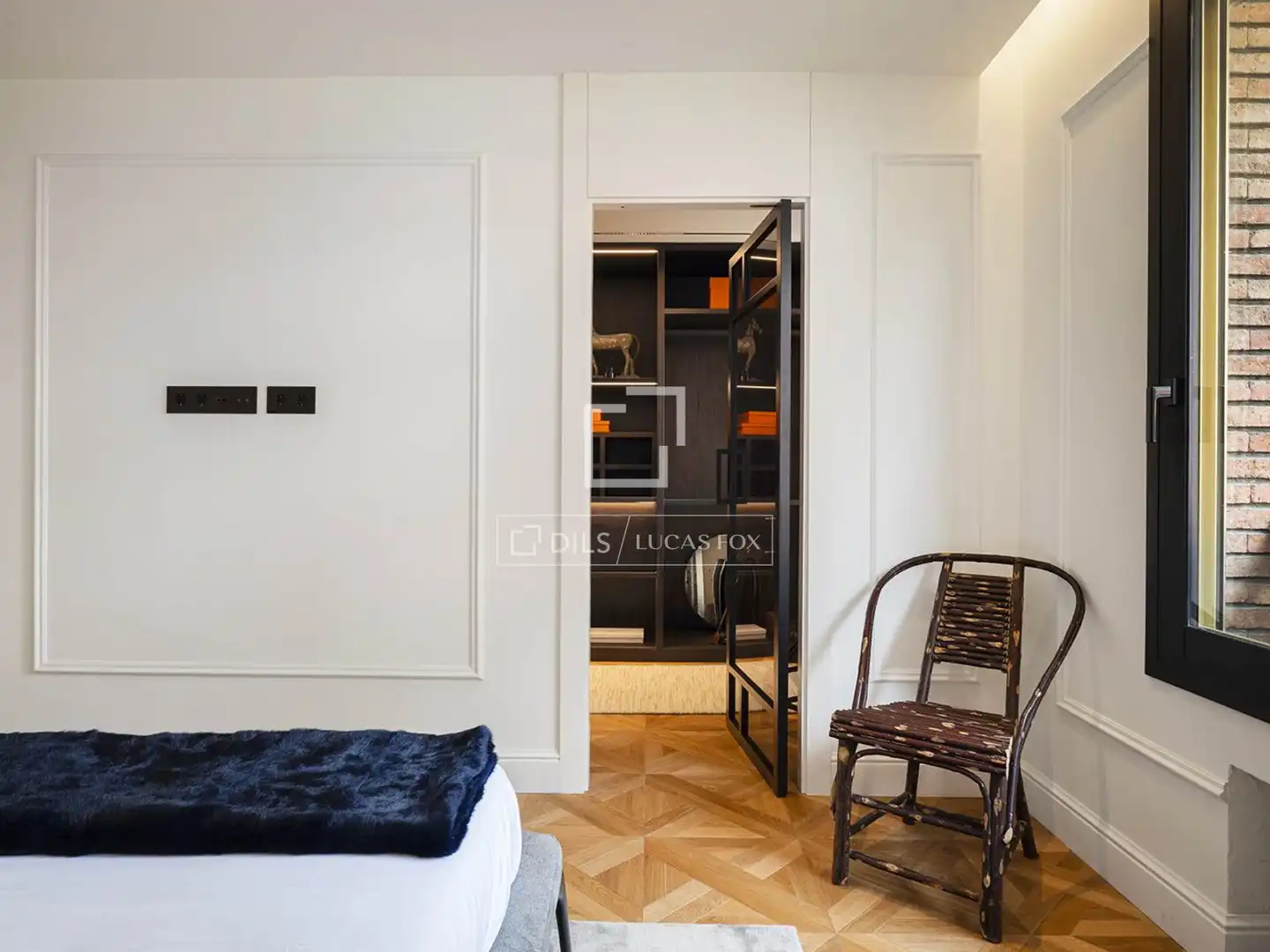 Bedroom of Flat for sale in Barcelona  with Air Conditioner, Heating and Parquet flooring