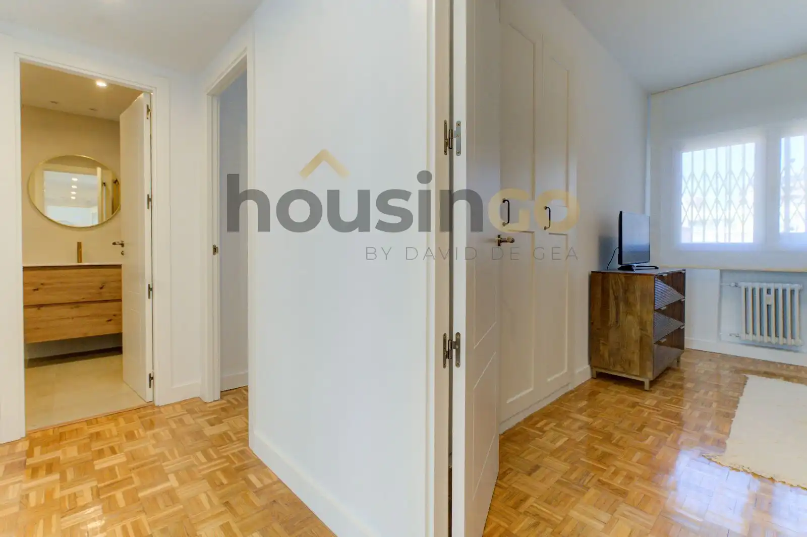 Flat for rent in Madrid  with Air Conditioner, Parquet flooring and Terrace