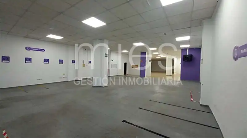 Local en venta en Valencia