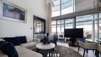 Living room of Attic for sale in  Barcelona Capital  with Air Conditioner, Heating and Private garden