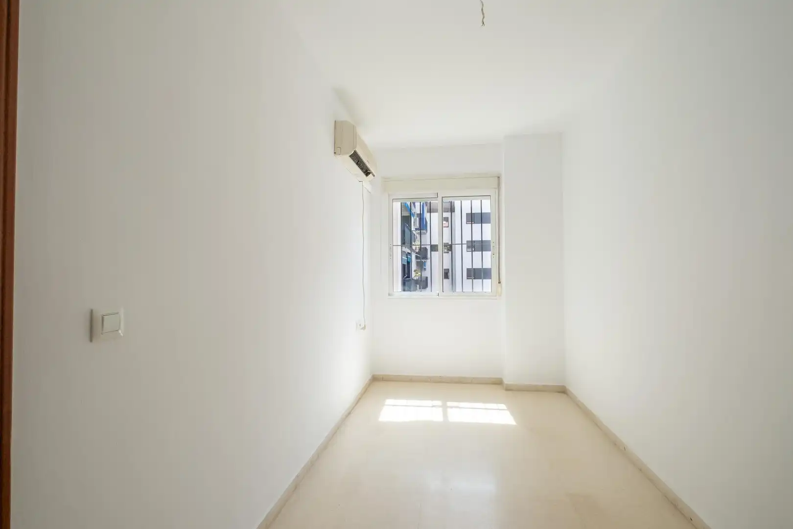 Bedroom of Duplexes for sale in Sevilla  with Air Conditioner and Community pool