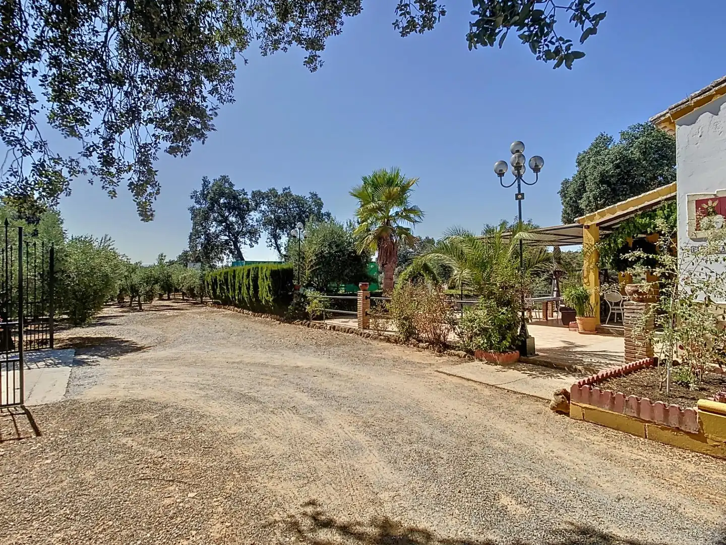 Exterior view of Houses for sale in Adamuz  with Air Conditioner, Heating and Private garden