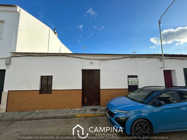 Casa-chalet en Venta en Calle FRANCISCO JIMENEZ HIDALGO en Beas