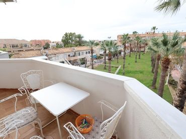 Apartamento con balcón en venta en Orihuela Costa