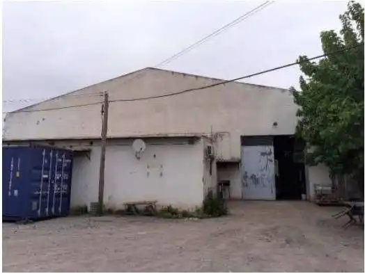 Außenansicht von Fabrikhallen zum Verkauf in Elche / Elx