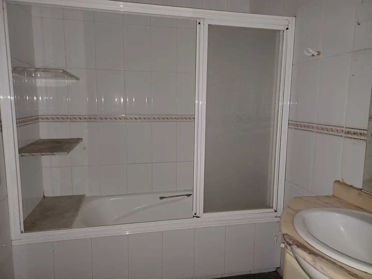Bathroom of Flat for sale in Yecla  with Storage room
