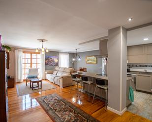 Living room of Flat for sale in Villaviciosa  with Heating, Storage room and Balcony