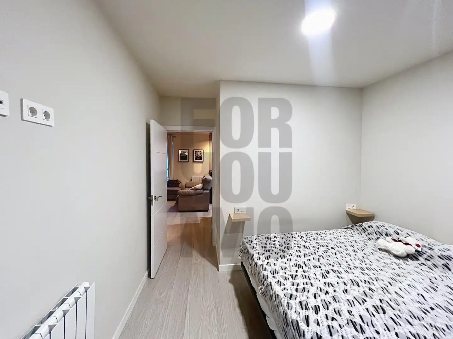 Bedroom of Apartments for sale in Irun   with Heating, Parquet flooring and Furnished