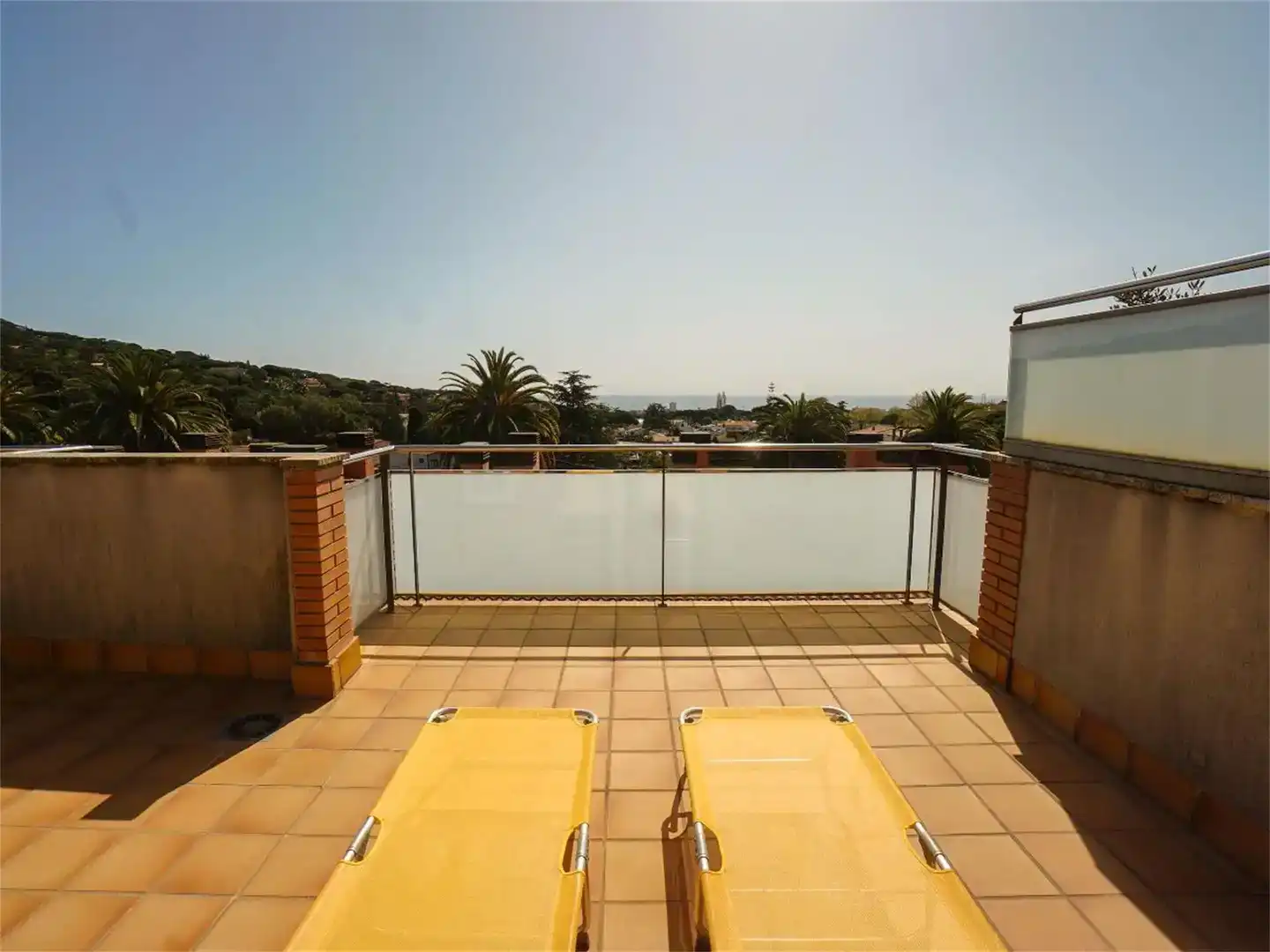 Terrassa de Pis en venda en Ayerbe amb Piscina