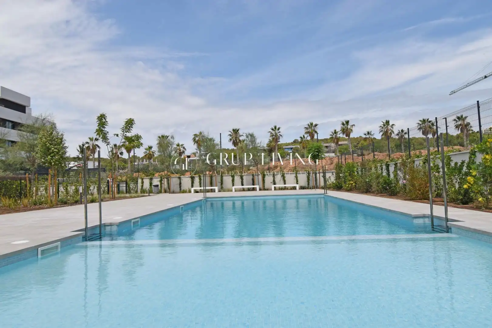 Schwimmbecken von Wohnung zur Miete in Sitges mit Heizung, Privatgarten und Parkett
