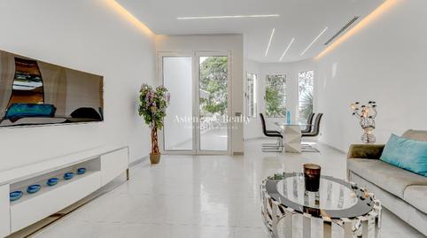 Foto 4 de Casa adosada en venda a Londres, Playa de Fañabé, Adeje