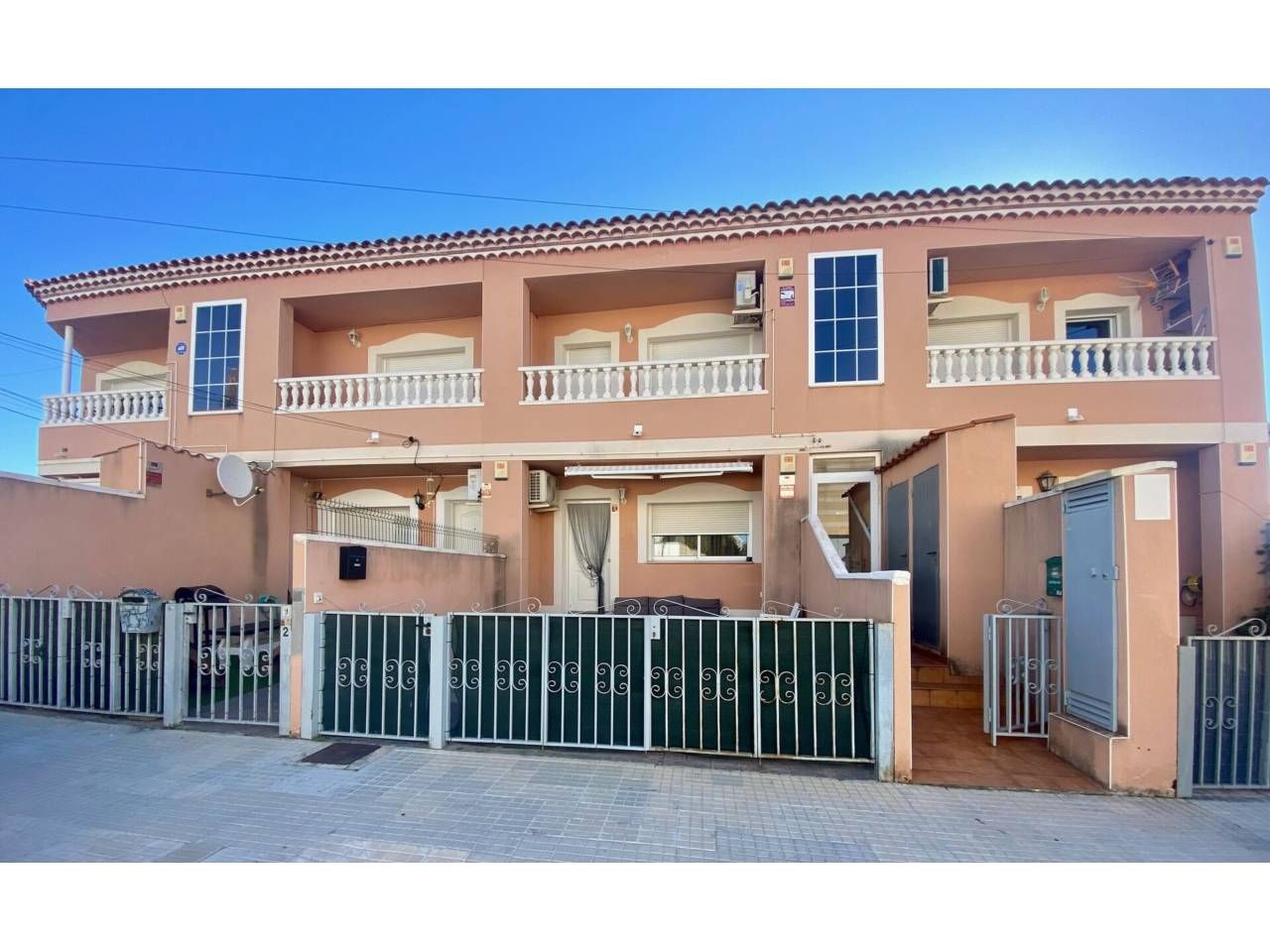 Exterior view of Flat for sale in Mont-roig del Camp  with Air Conditioner and Terrace