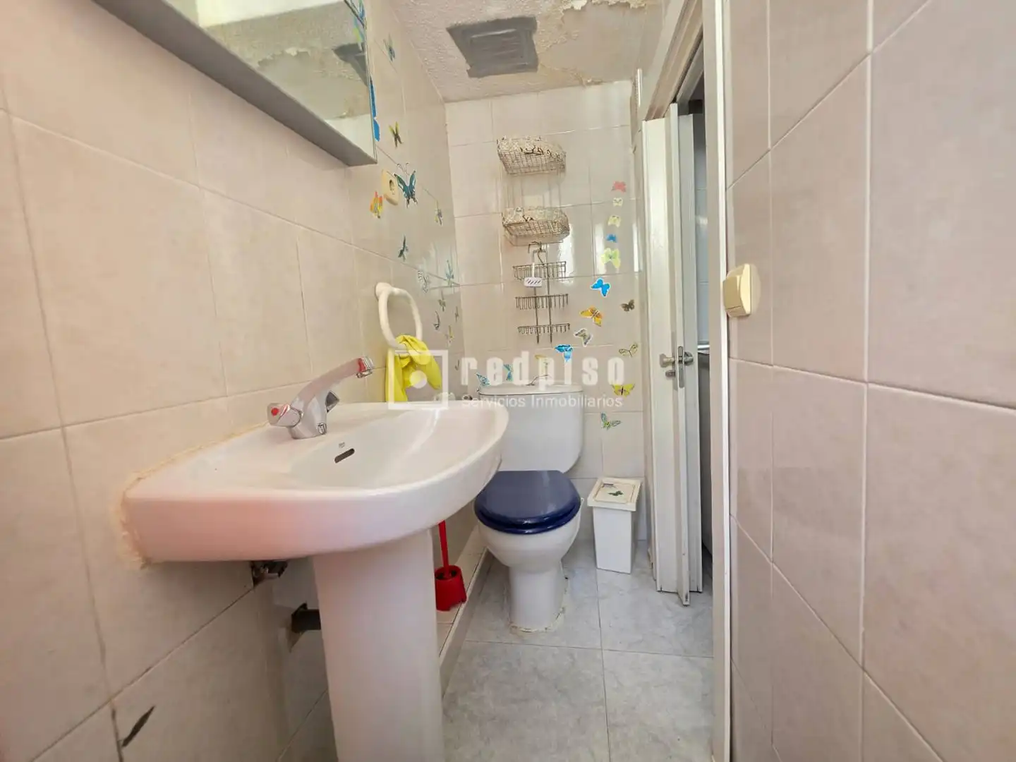 Badezimmer von Wohnungen zum Verkauf in Madrid mit Heizung