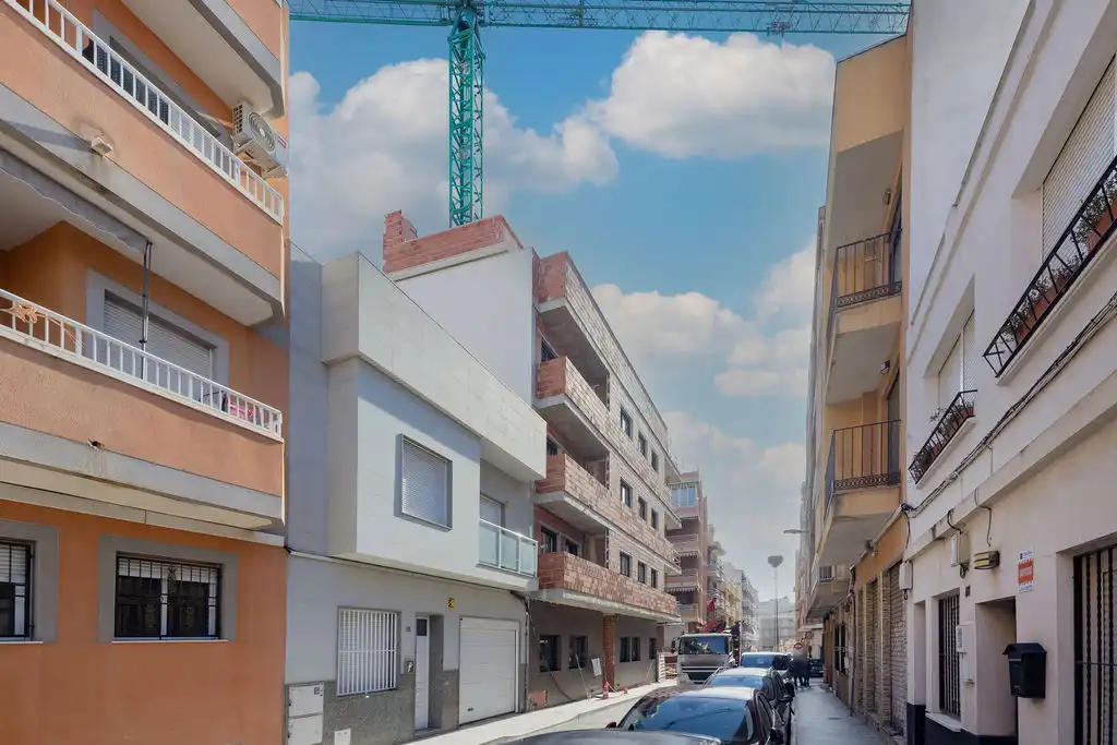 Außenansicht von Erdgeschoss zum Verkauf in Torrevieja