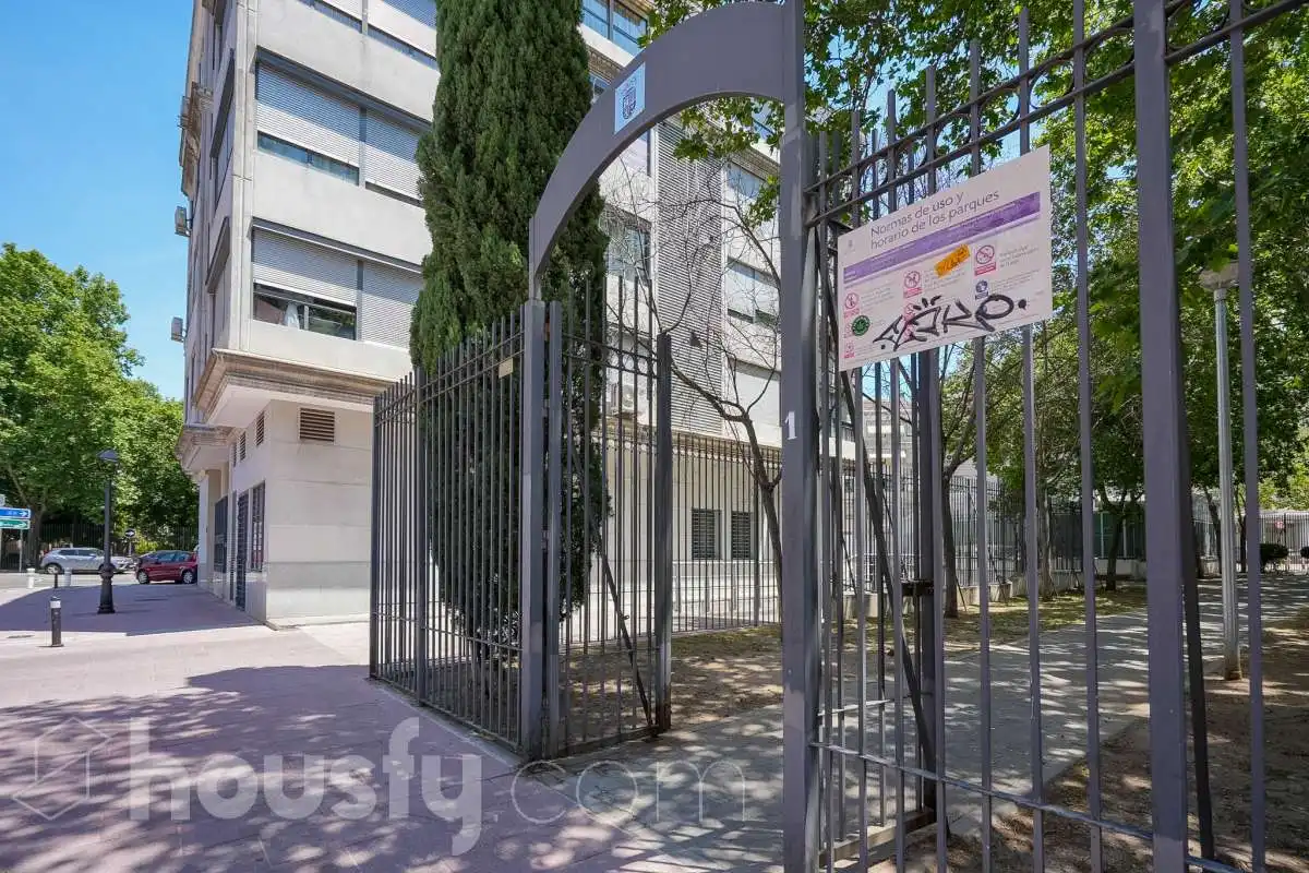 Vista exterior de Pis en venda en Torrejón de Ardoz amb Aire condicionat, Calefacció i Moblat