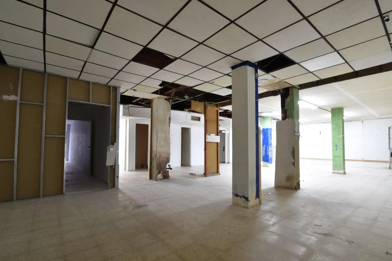 Locale commerciale in vendita a Carrer Anselm Clave 4-10, imagen 6