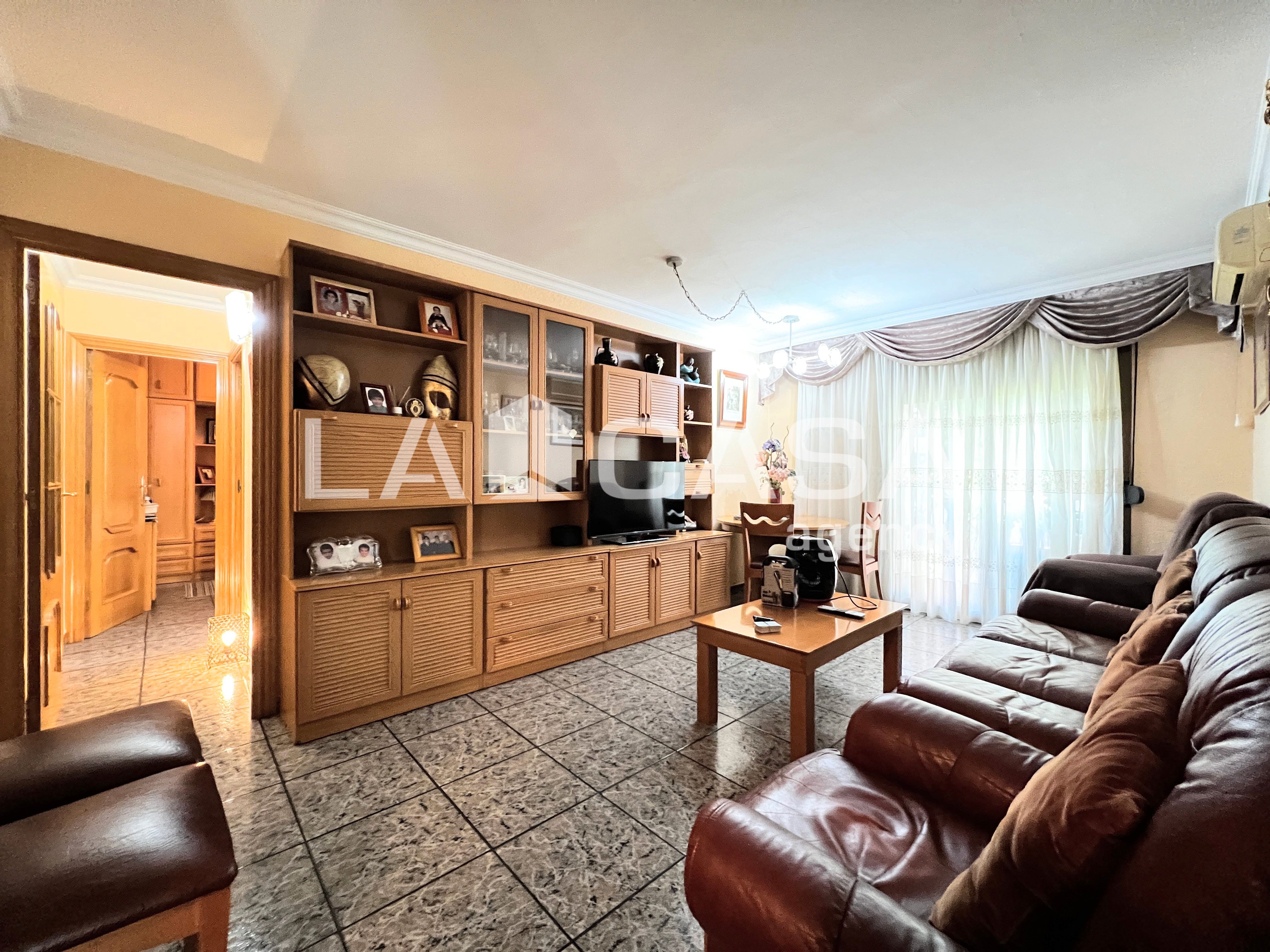 Living room of Flat for sale in Badalona