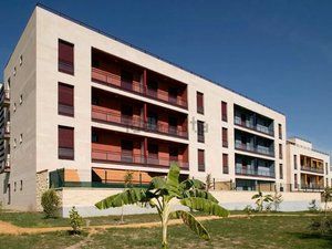 Vista exterior de Apartamento de alquiler en Mairena del Aljarafe con Aire acondicionado y Amueblado