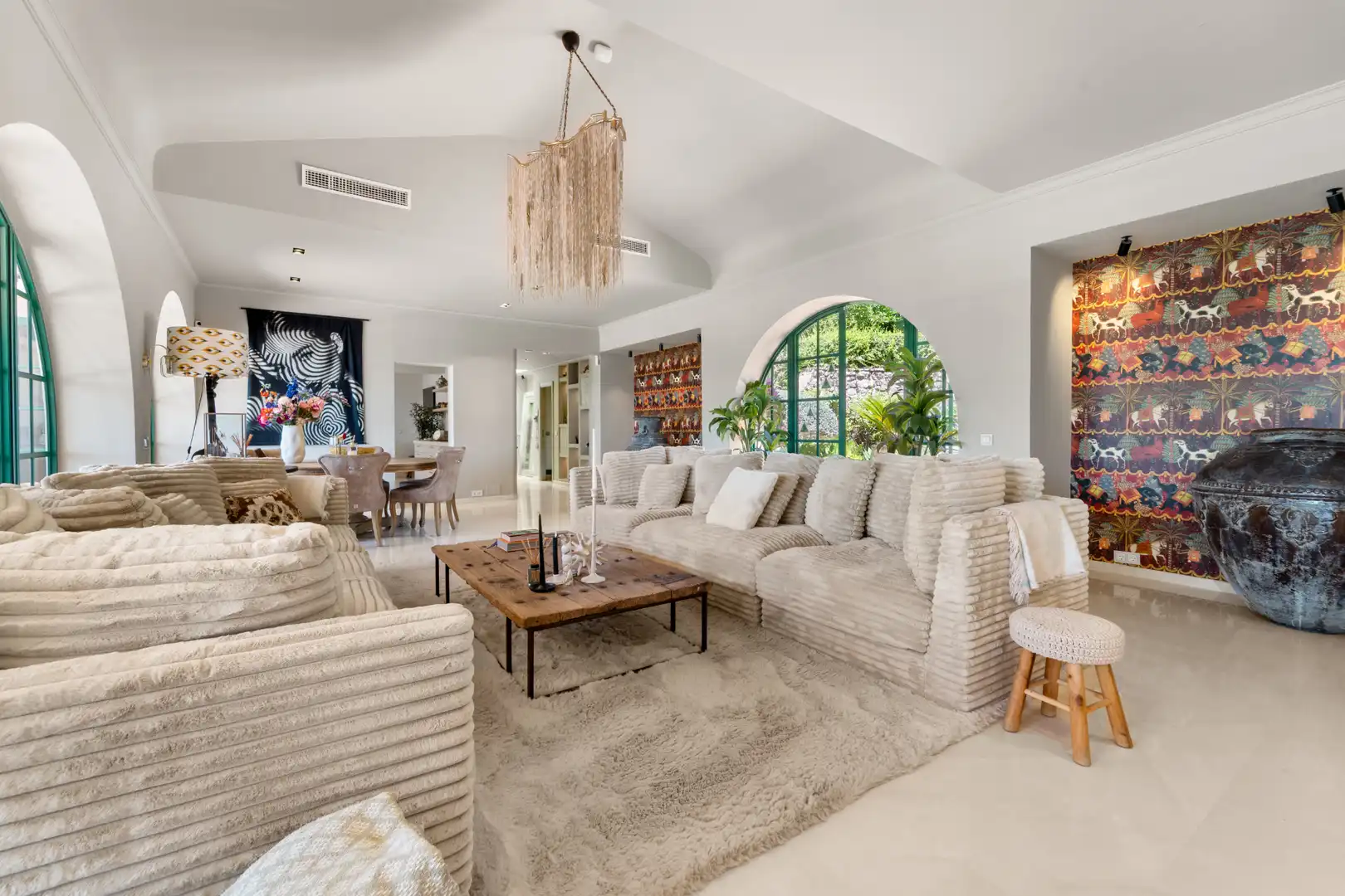 Sala d'estar de Casa o xalet en venda en Benalmádena amb Aire condicionat, Calefacció i Jardí privat