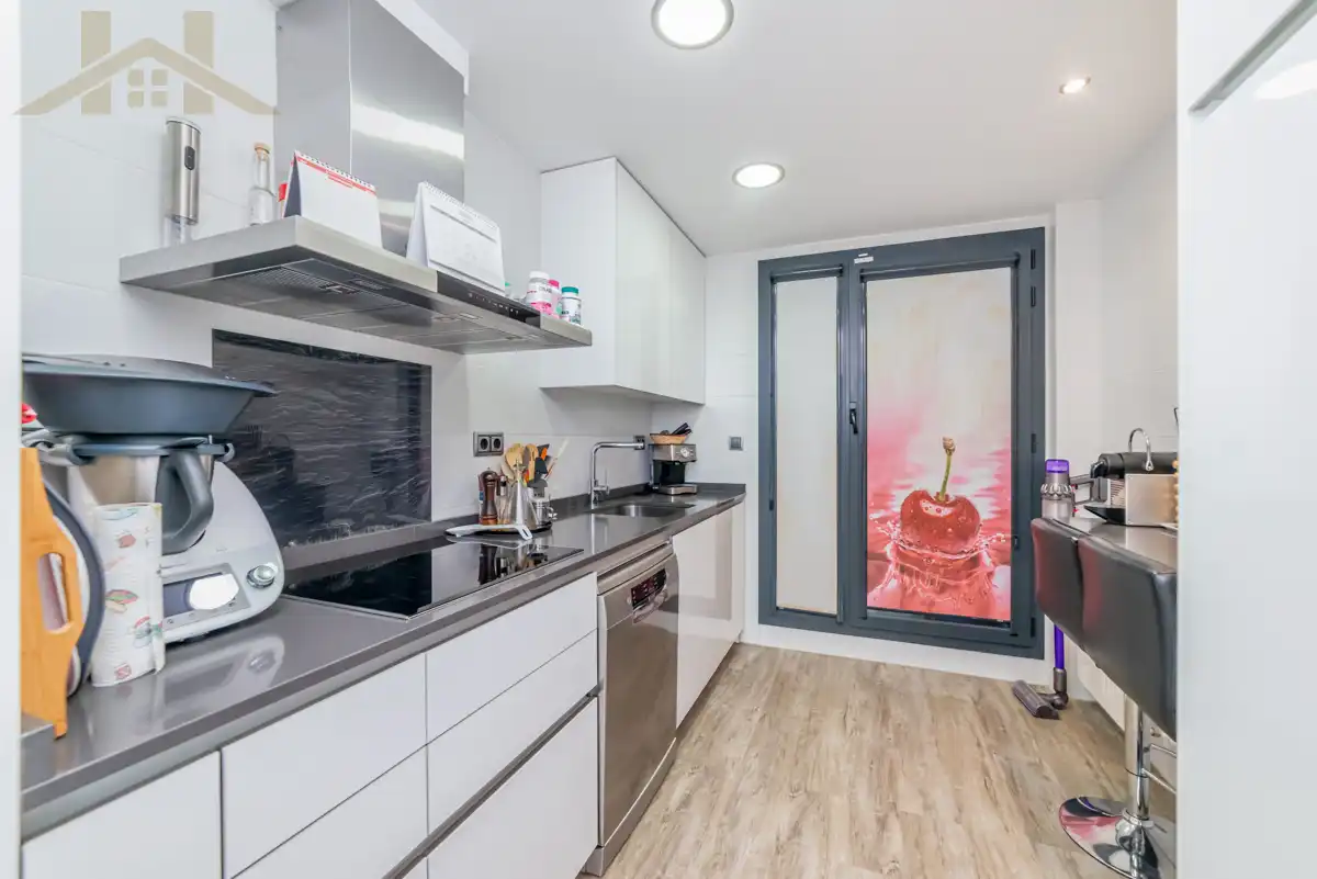 Kitchen of Attic for sale in Valdemoro  with Air Conditioner, Heating and Terrace