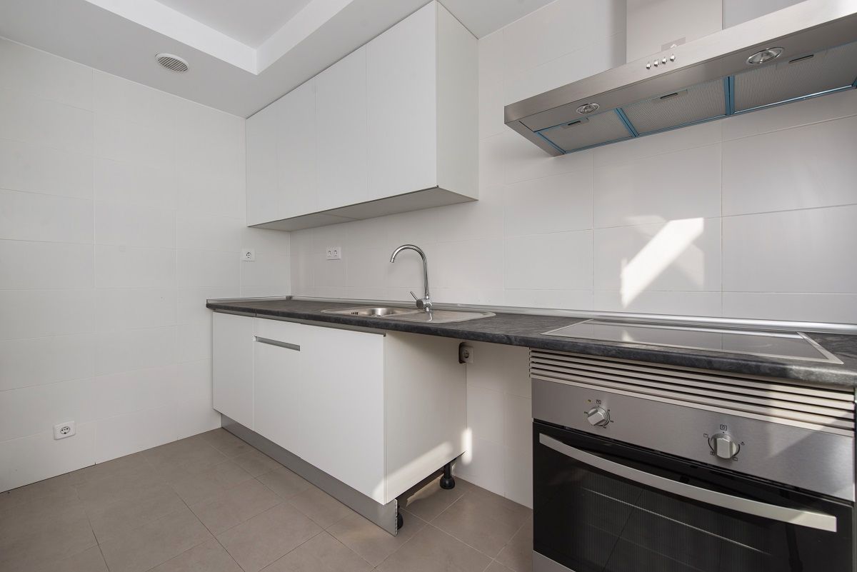 Kitchen of Flat for sale in Torrejón de Ardoz  with Storage room and Oven