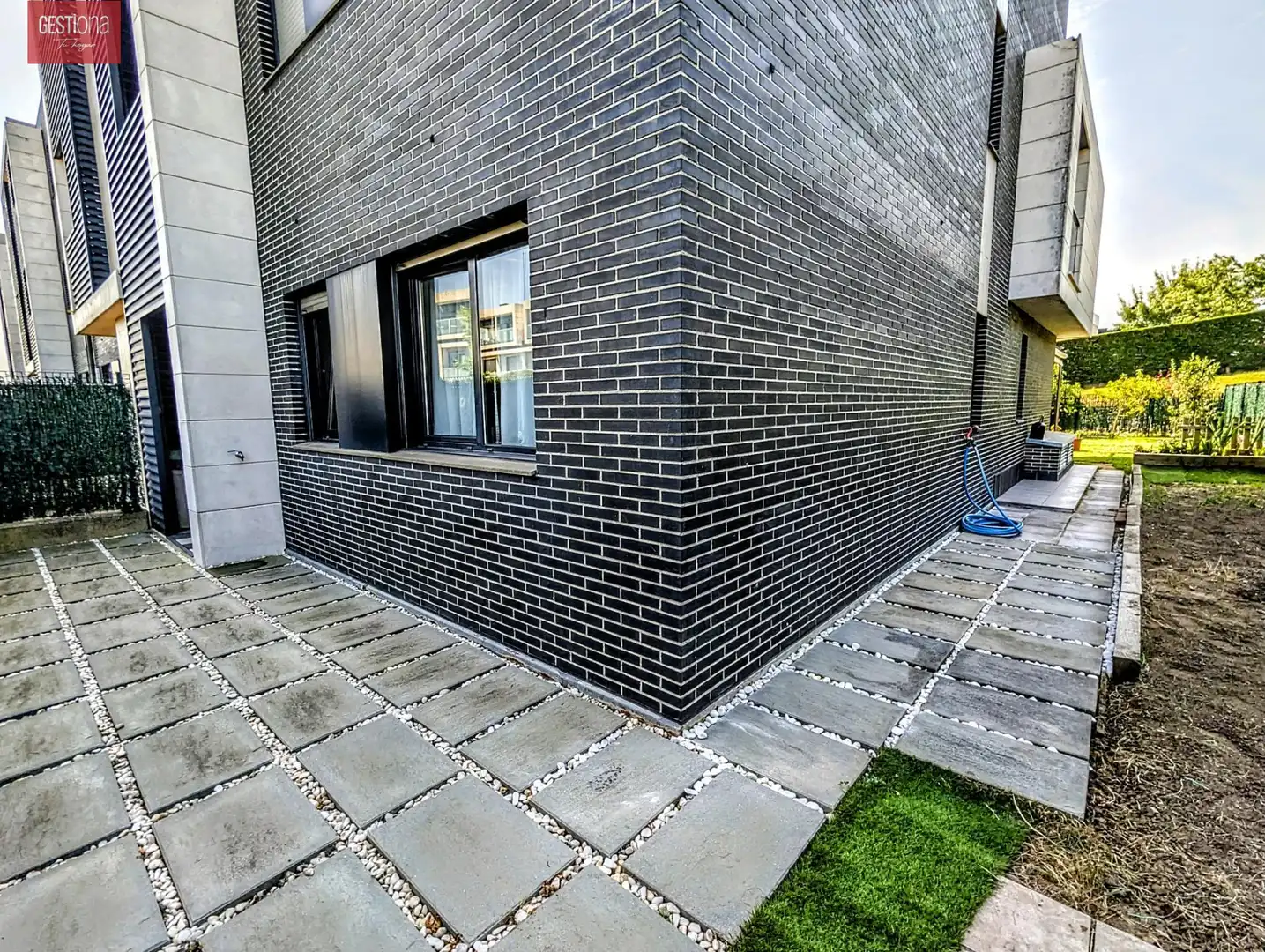 Vista exterior de Planta baixa en venda en Santander amb Calefacció, Jardí privat i Terrassa