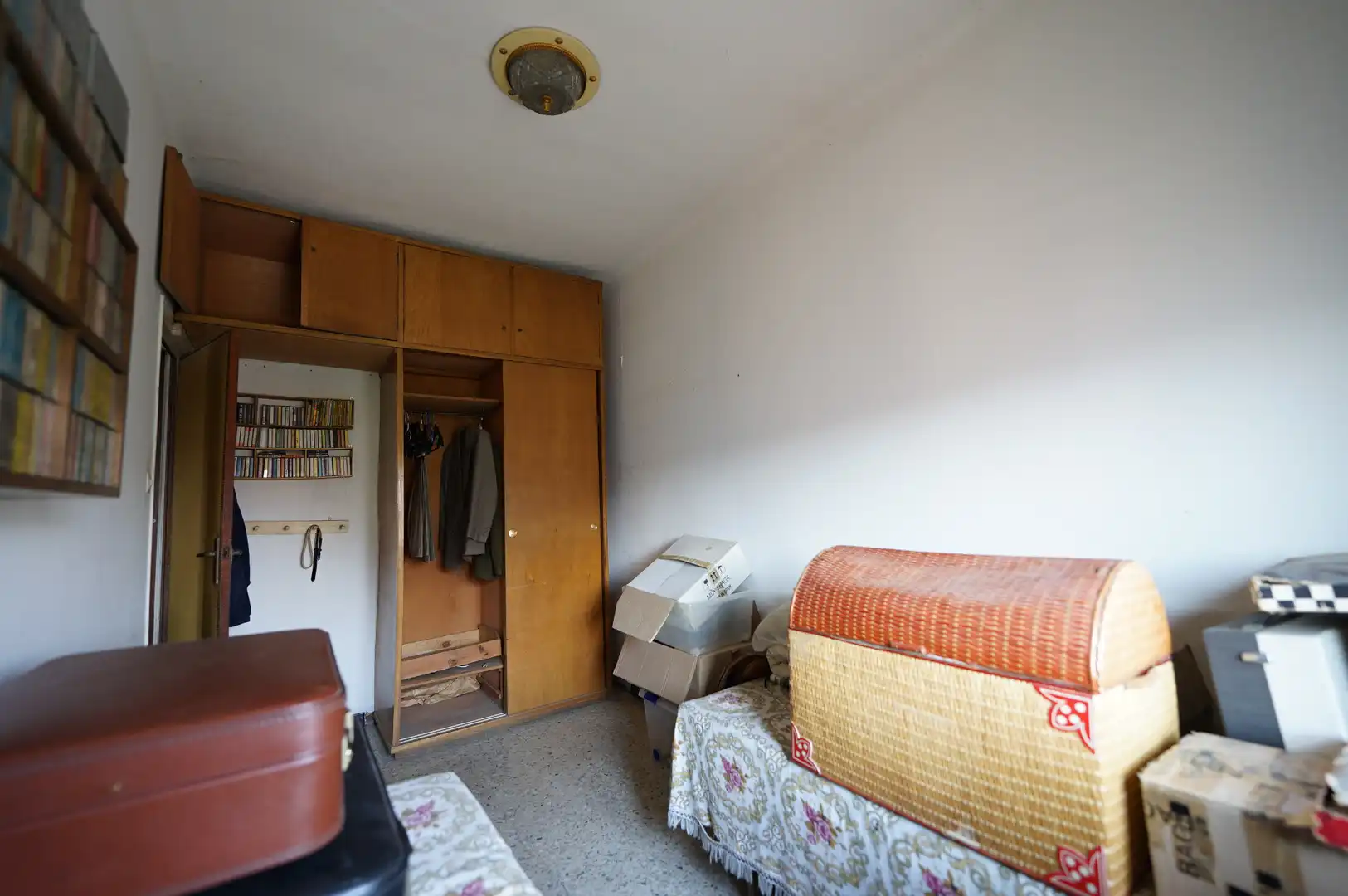 Bedroom of Flat for sale in Barcelona