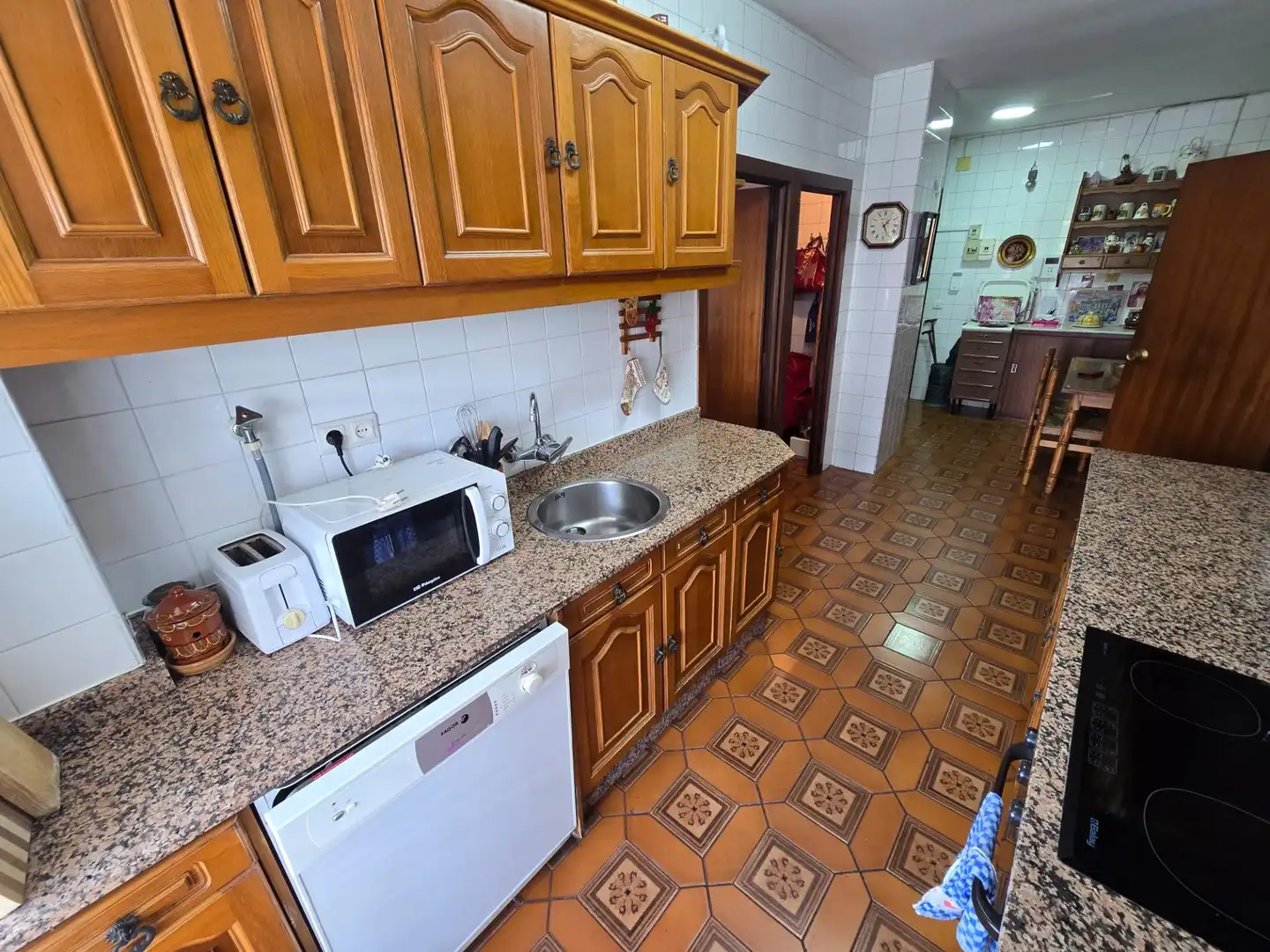 Küche von Wohnung zum Verkauf in Córdoba mit Klimaanlage, Heizung und Abstellraum