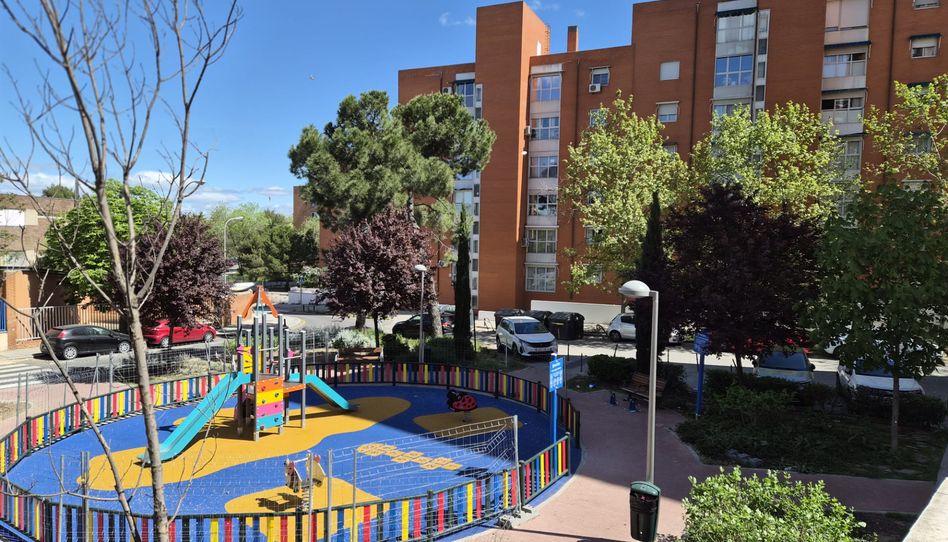 Piso de alquiler en Tres Olivos - Valverde - Imagen 3