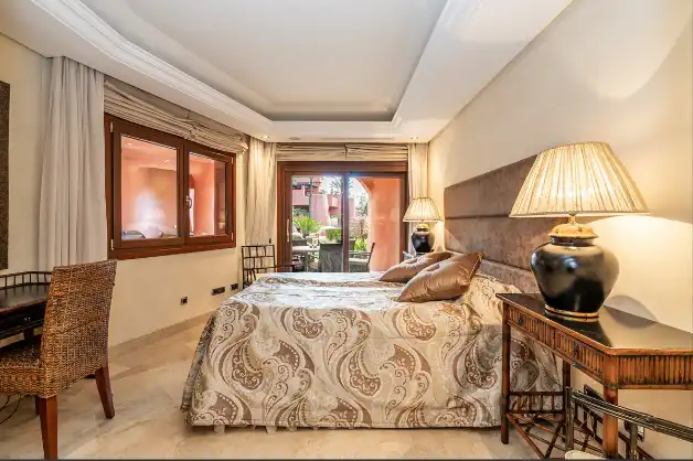 Apartament amb piscina en venda a Selwo, imagen 9