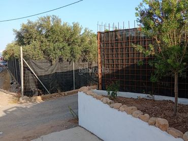 Terreno rustico in vendita a Calle Maimónides 137