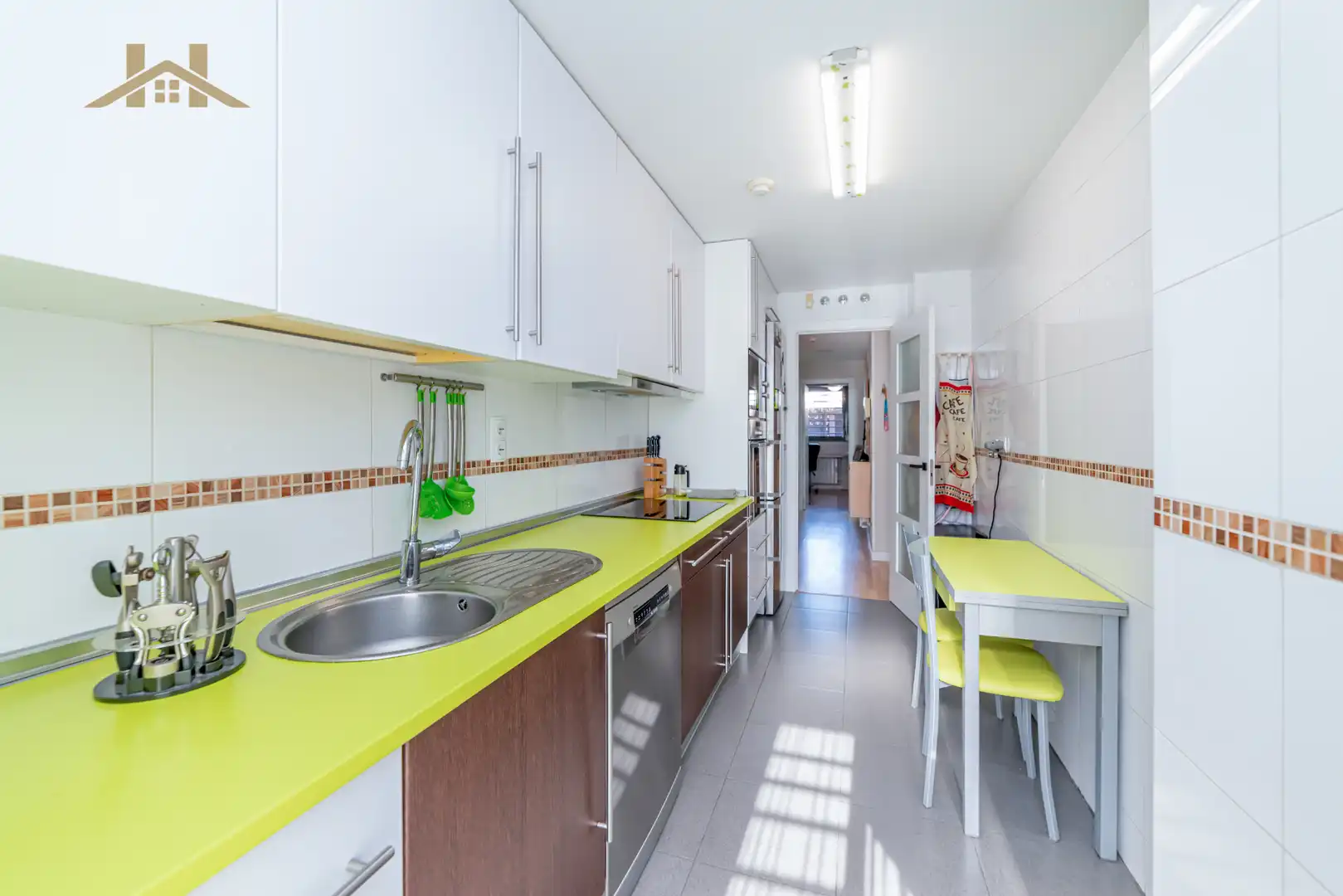 Kitchen of Flat for sale in Pinto  with Air Conditioner, Heating and Terrace
