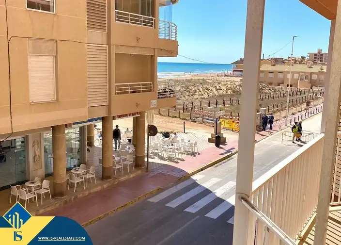Pis amb ascensor en venda a La Mata